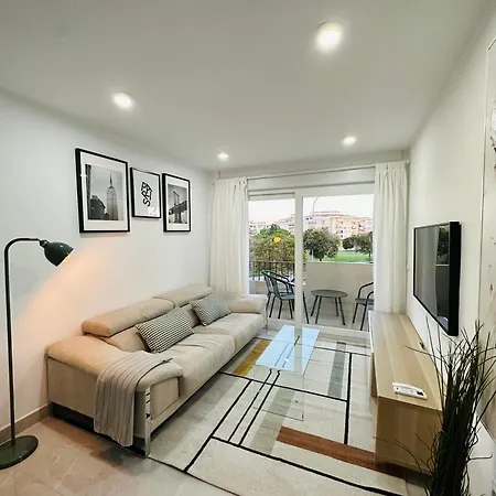 Apartamento Moderno Y Comodo! Malaga