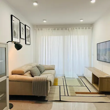 Apartamento Moderno Y Comodo! * Malaga