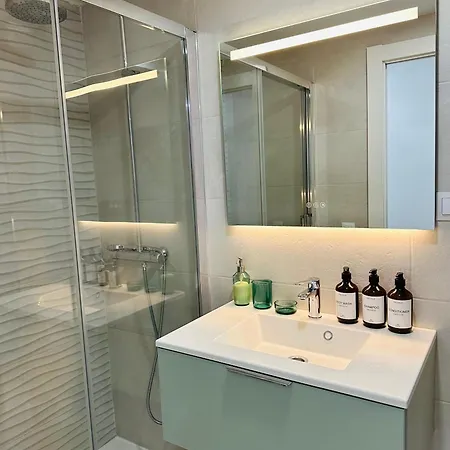 Apartamento Apartamento Moderno Y Comodo! *
